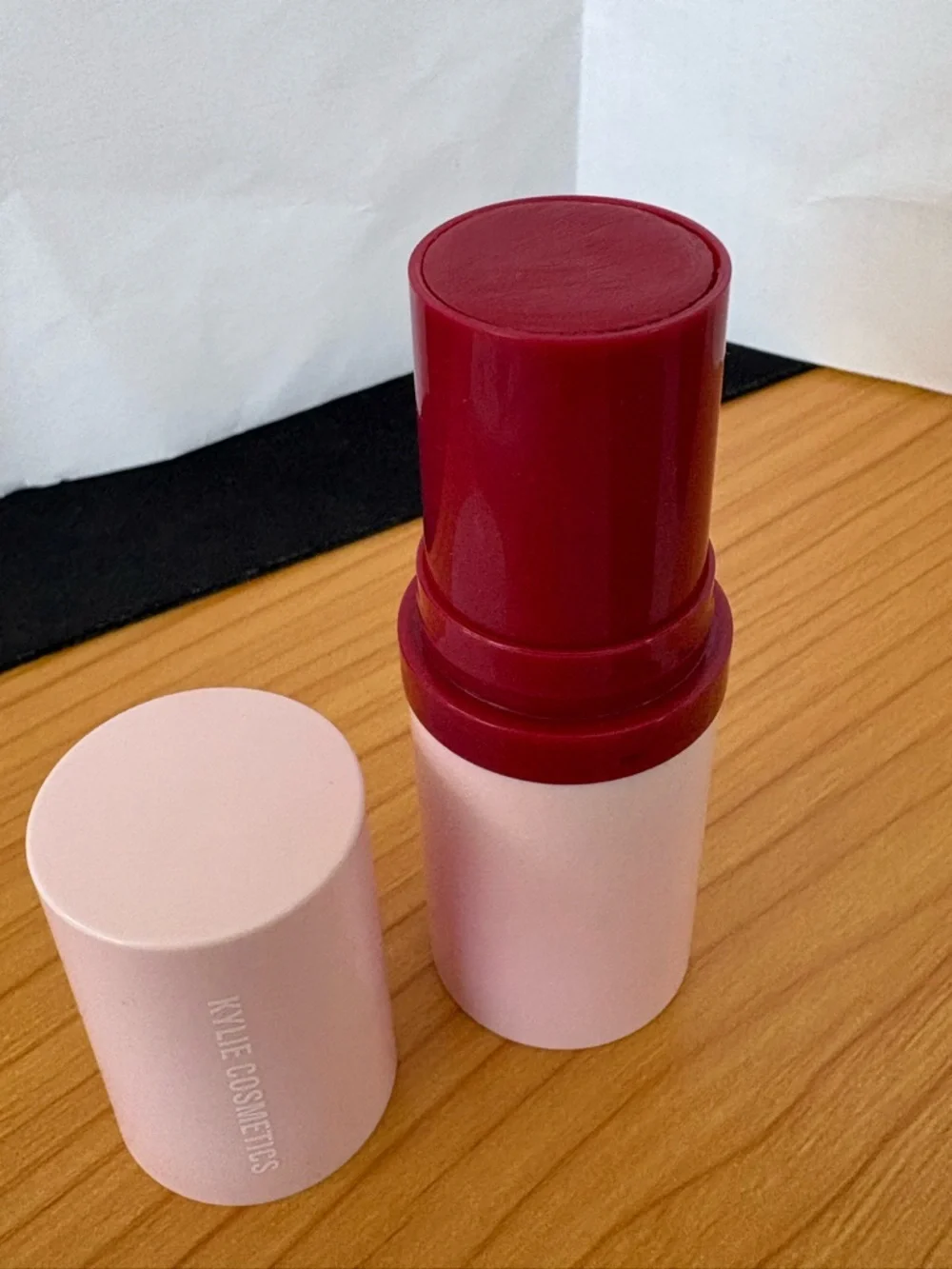 Kylie Cosmetics creamy twist